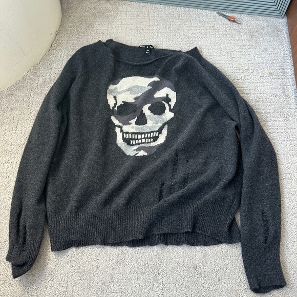 AQUA Cashmere
Skull Intarsia Cashmere Sweater - 100% cashmere - Picture 2 of 5